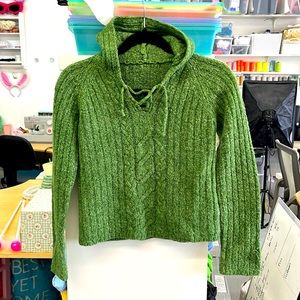 green sweater XS